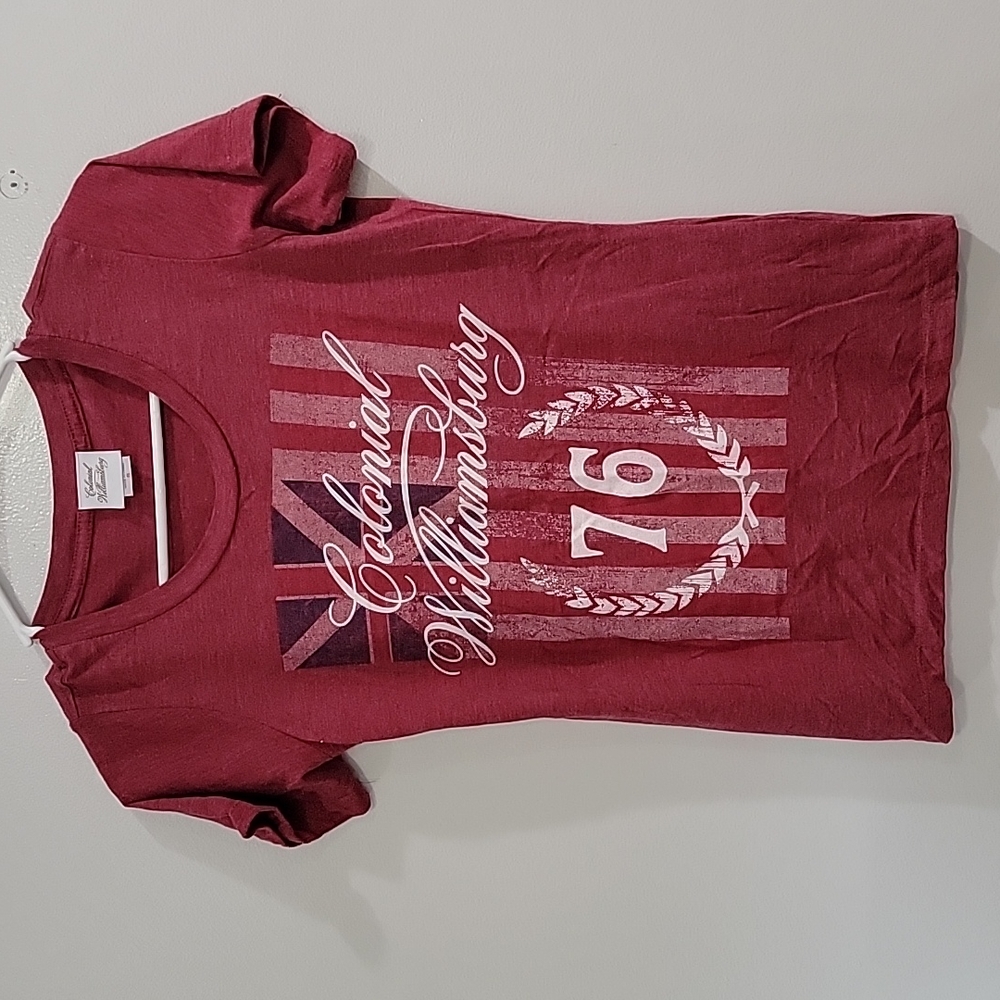Womans t shirt sz small